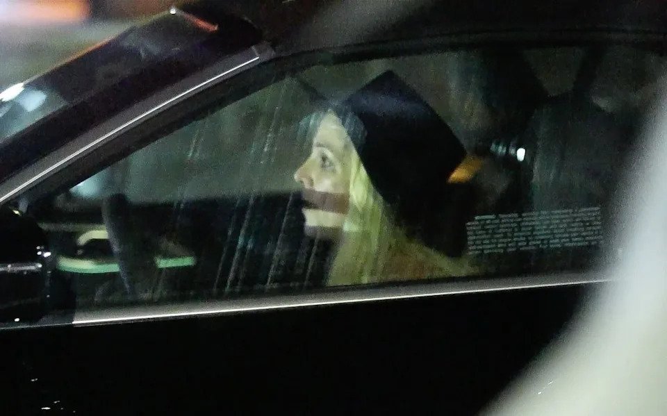 Britney Spears Charged with DUI in California - Second Image