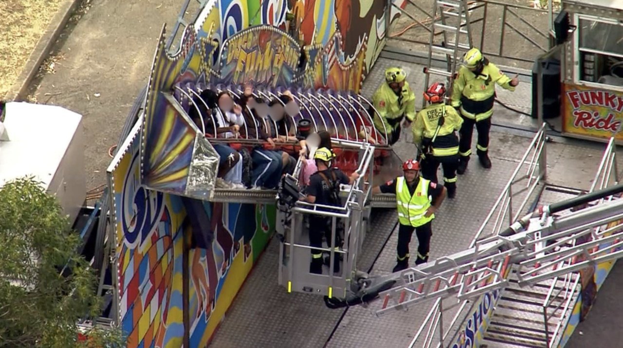 Sydney School Fete Chaos 20 Trapped in Mid-Air on Malfunctioning Ride - Second Image