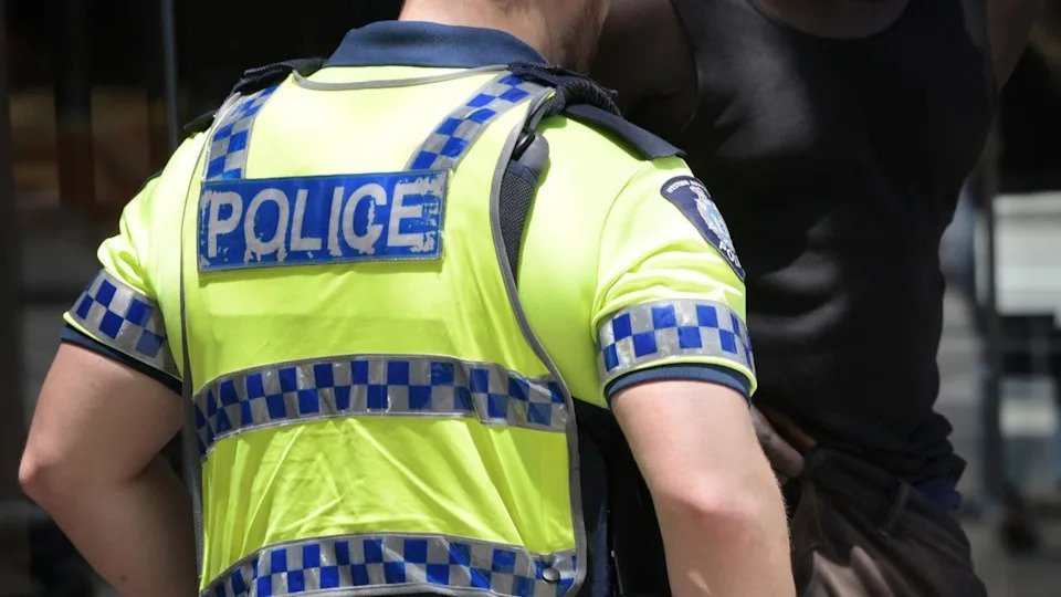 Body Dumped Outside Perth Apartments Manhunt for 35-Year-Old Suspect - Second Image