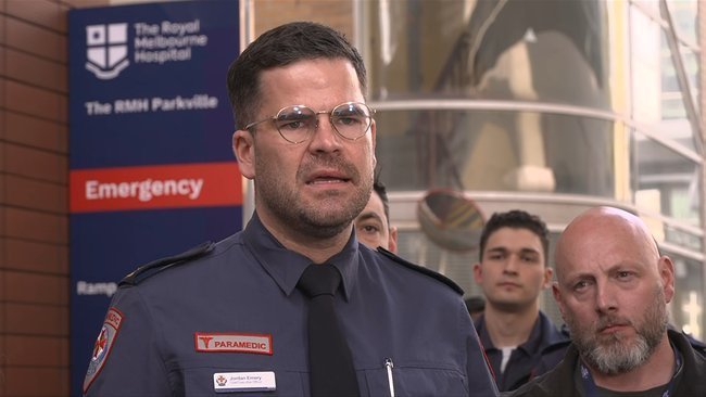 Paramedic Stabbed in Neck in 'Sickening' Melbourne Café Attack - Second Image