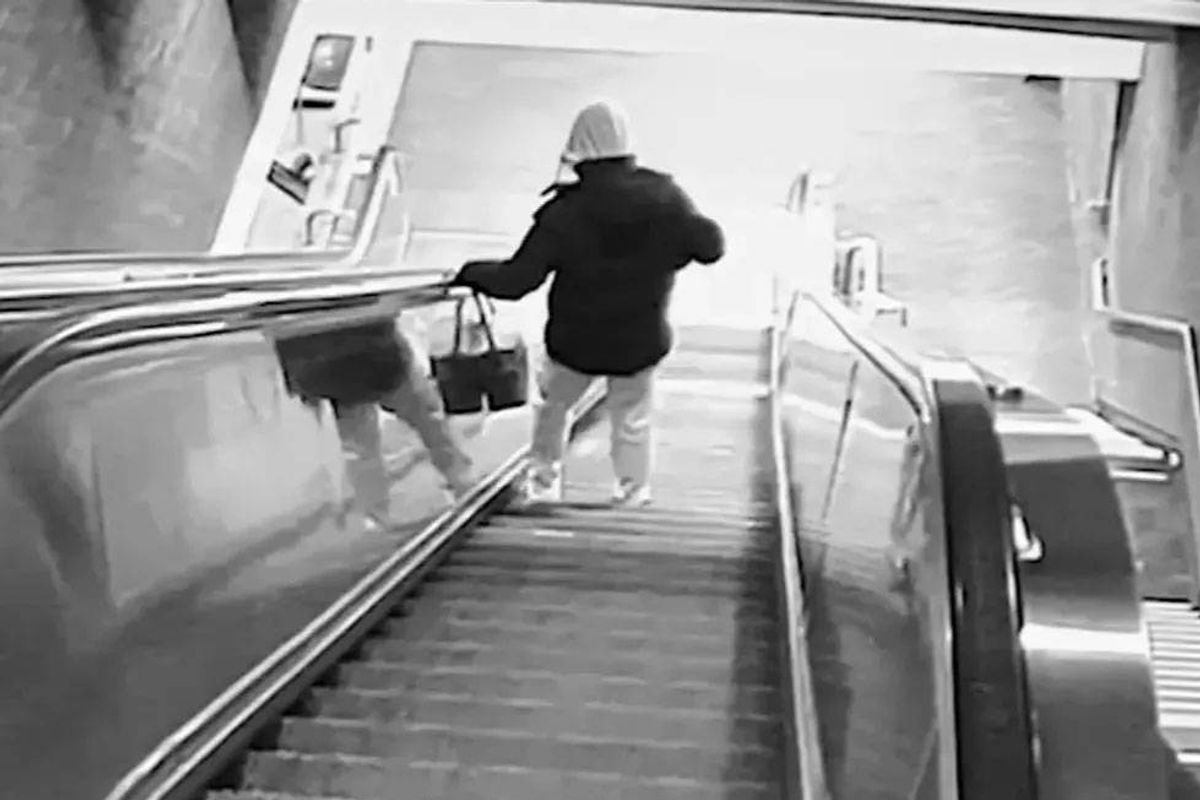 Father Dies in Boston Subway Escalator Horror - Second Image