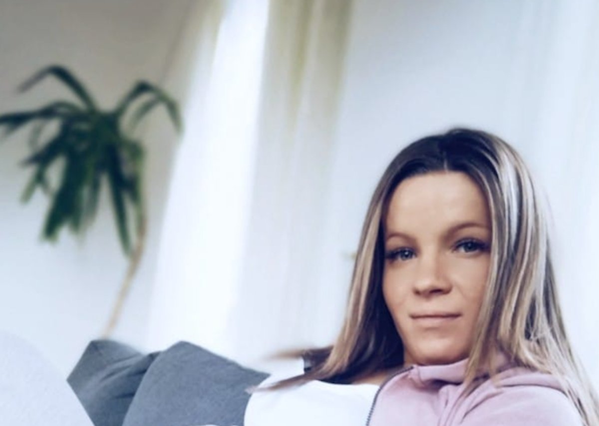 Tragedy Strikes Irish Home as Young Mum and Newborn Die in Bathroom - Second Image