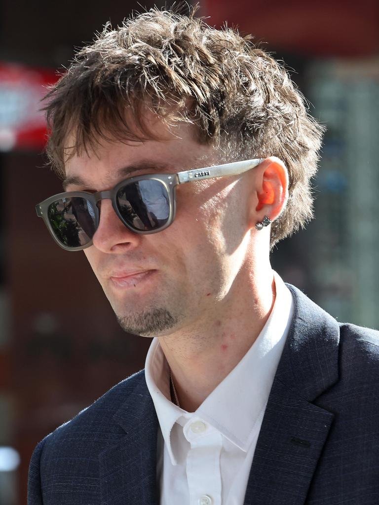 Thug Who Stomped on Cop's Face Gets Slap on Wrist in Sydney Court Shocker - Second Image