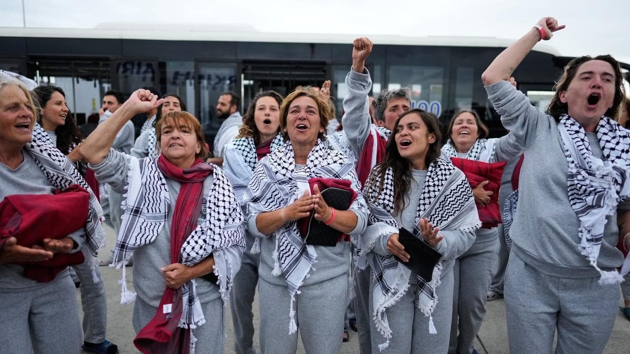Aussie Activists Reveal Israel's Brutal Gaza Detention Abuse - Second Image