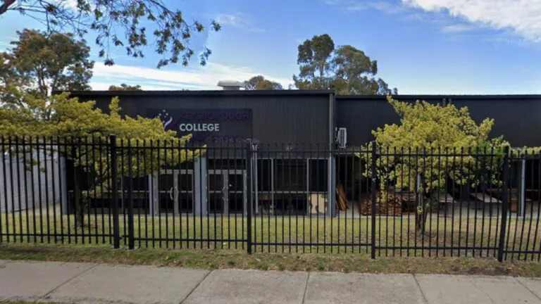 Teen Abducted Outside Melbourne High School