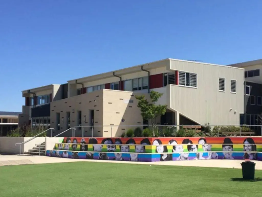 Teen Abducted Outside Melbourne High School in Shocking Kidnap Ordeal - Second Image