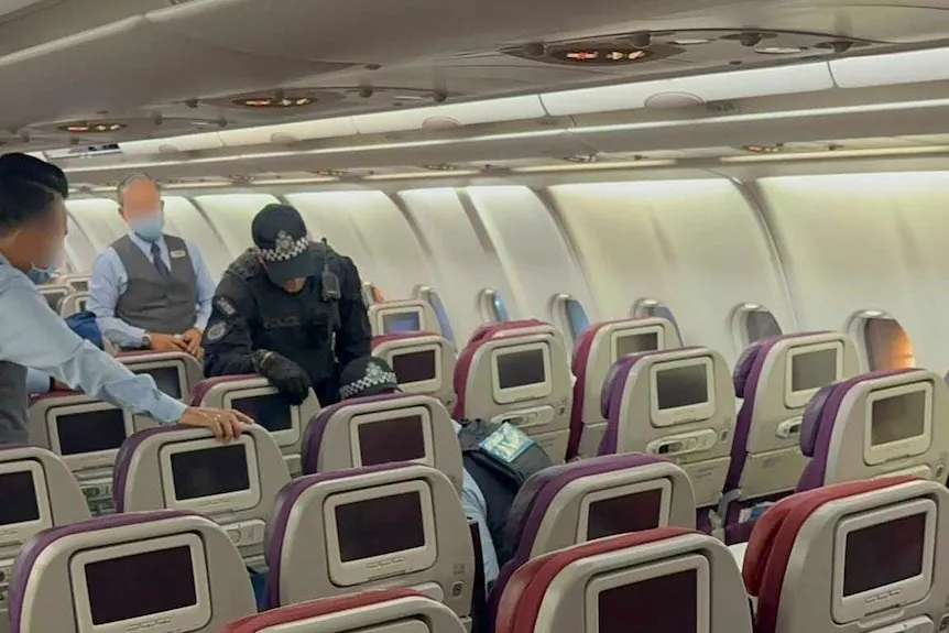 Man Arrested on Sydney Flight After Bomb Scare
