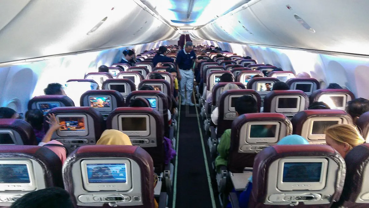 Bomb Scare on Sydney Flight Man Arrested After Threat - Second Image