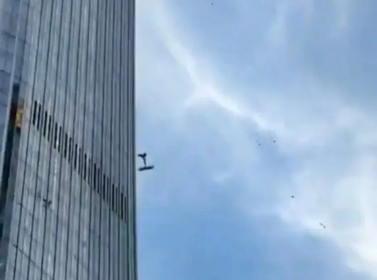 Small Plane Slams into Beijing’s Tallest Skyscraper