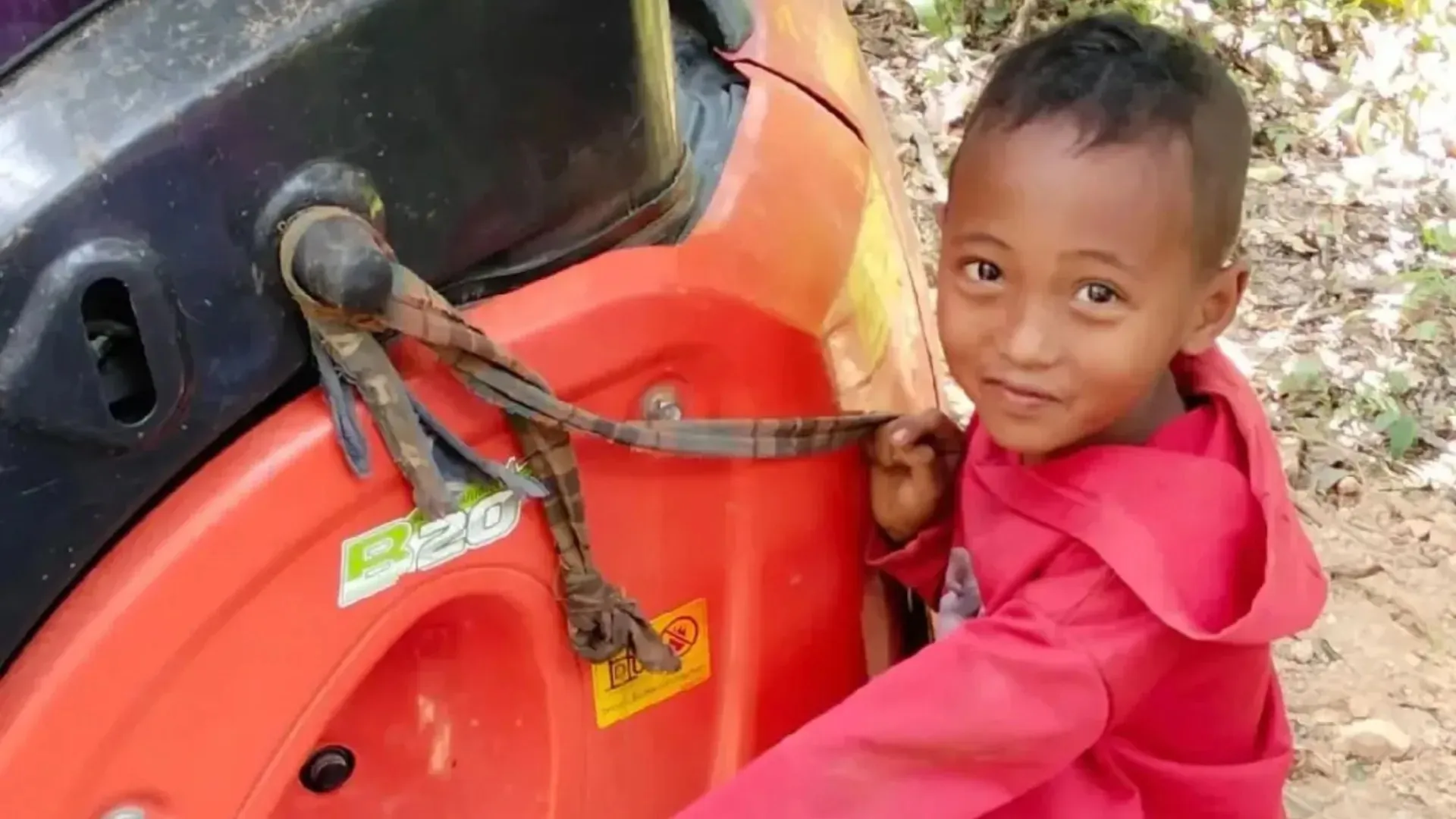 Killer Monkey Mauls Boy, 7, to Death in Thailand Frenzy - Second Image