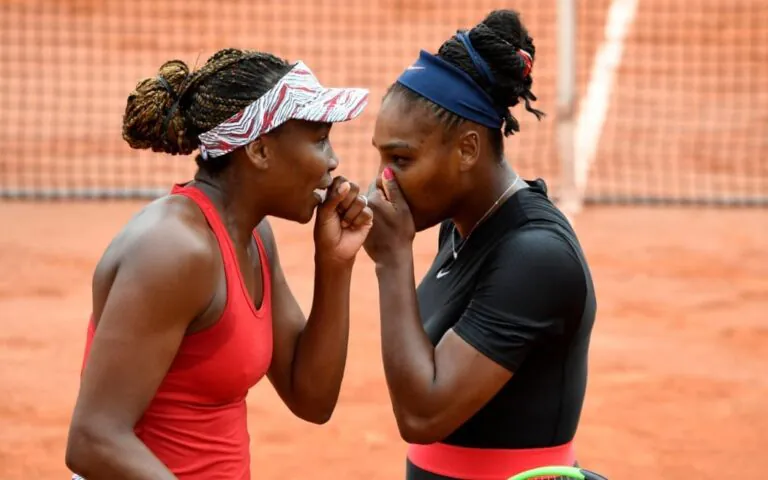 Williams Sisters Shock Wimbledon Doubles Comeback