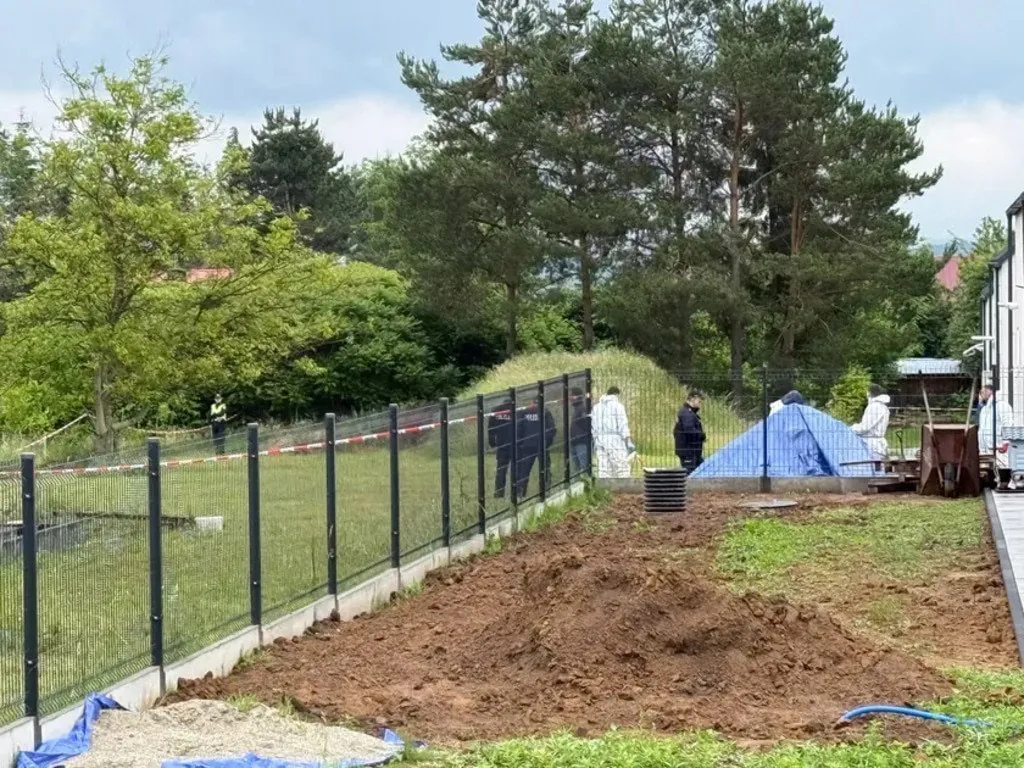Horror Discovery of 30 Unborn Babies in Polish Garden - Second Image
