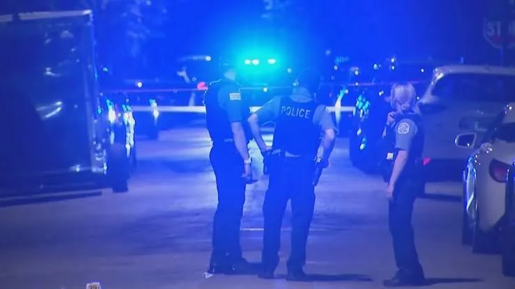 BLOODY JUNETEENTH 6 Dead, 28 Wounded in Chicago Gun Carnage - Second Image