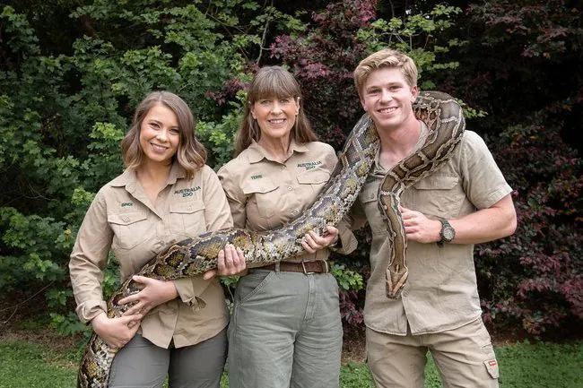 Robert Irwin’s Reveals Wild Living Arrangement