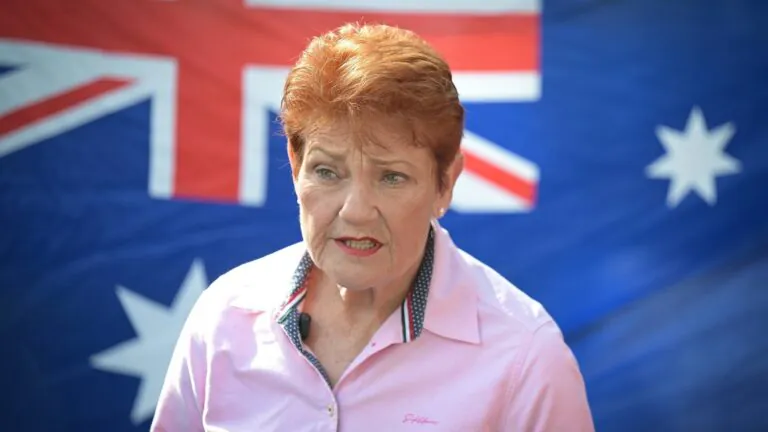 Hanson’s Secret Fundraiser in Chaos Amid Protest Frenzy