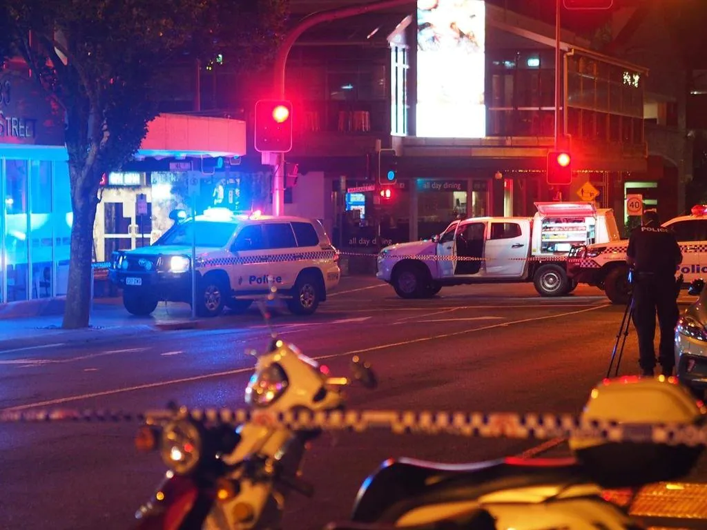 Teen Knife Thugs Wreak Havoc in Toowoomba Mall