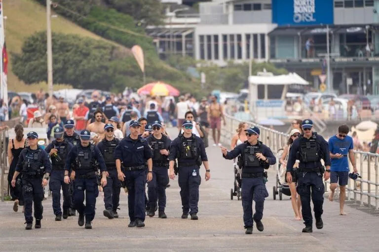 Jewish Leader Pushes to Arm Security Guards in NSW