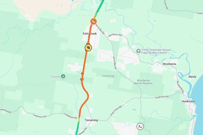 TWO DIE IN HORROR CRASH ON NOTORIOUS NSW HIGHWAY - Second Image