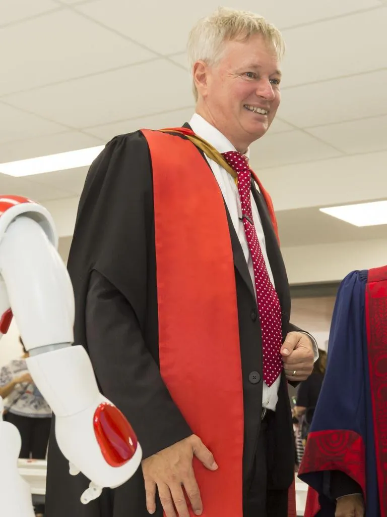 Church Sexism Shock Women Banned from Senior Roles - Second Image
