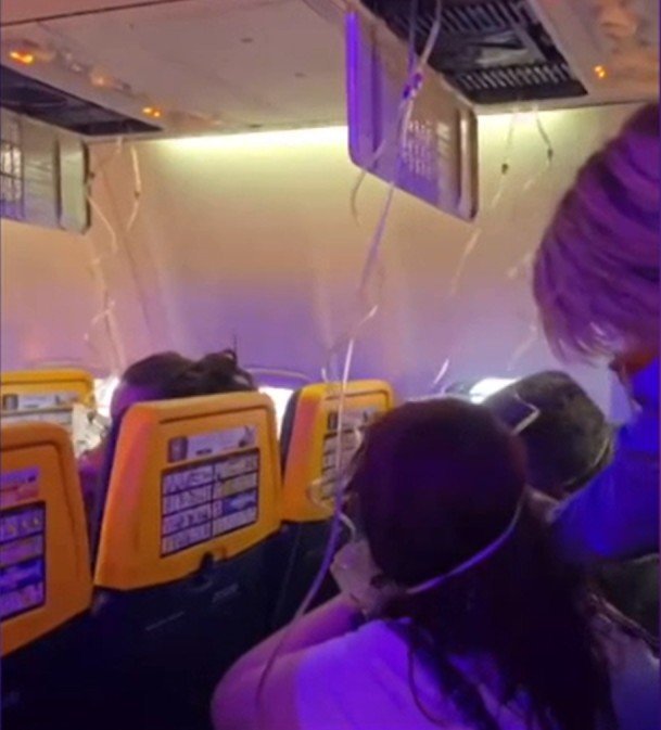 Plane Window Horror Passenger Sucked Out at 15,000ft - Second Image