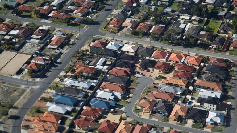 3000 New Homes Wars Erupt in Bondi Junction Development Frenzy