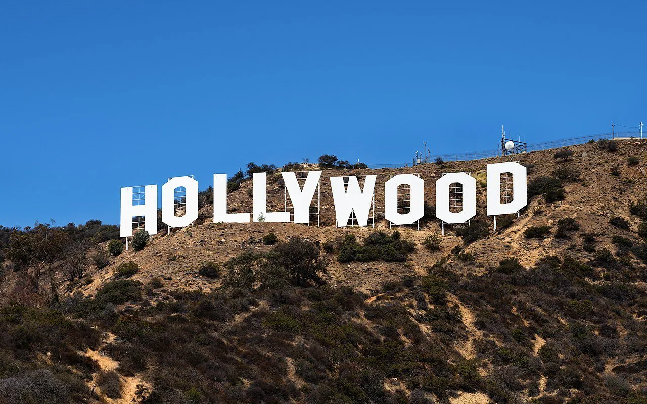 Hollywood Actor  54, Becomes Dad with 24-Year-Old Girlfriend
