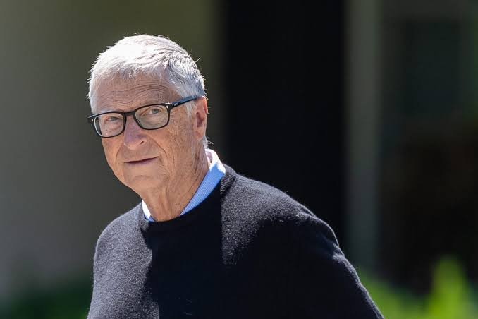 Gates' Secret Meetings with Notorious Sex Offender Exposed - Second Image