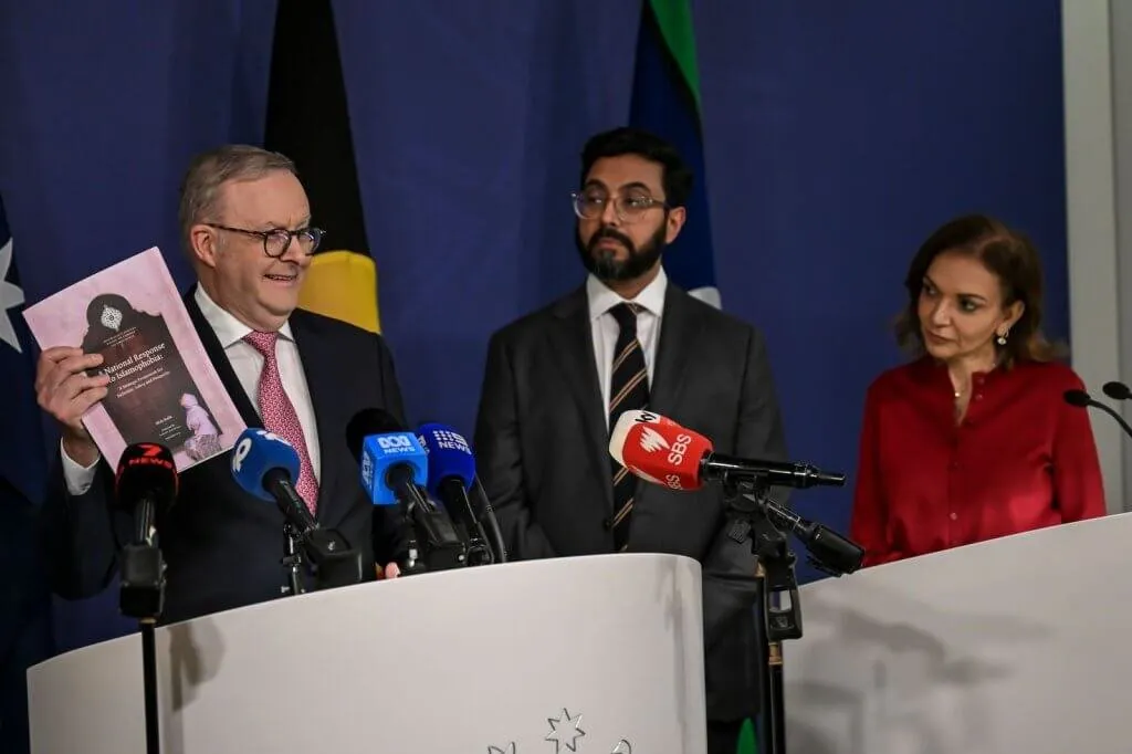 Islamophobia Report Sparks Fury as Albanese Government Slams Shut Key Reforms - Second Image