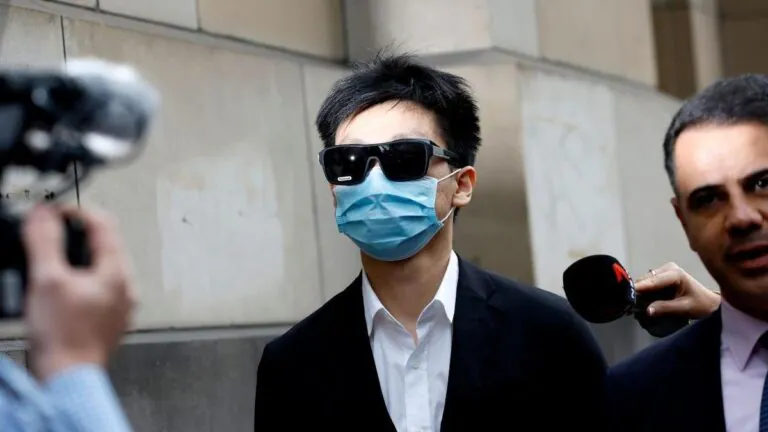 Trainee Surgeon Films Hundreds in Melbourne Hospital Toilets