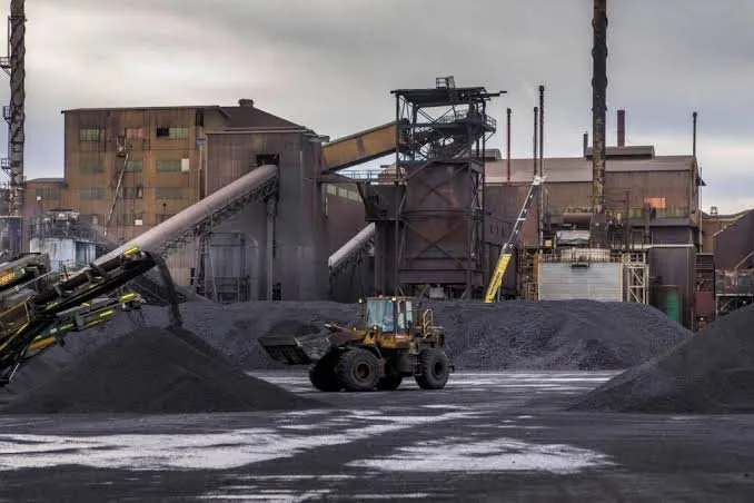 Smelter Shutdown Wipes Out 200 Jobs in Australia