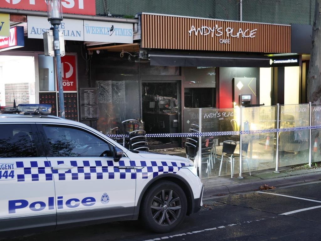 Melbourne Cafe Torched in Suspected Gang War