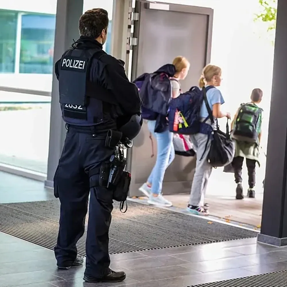 Police Minister Deems Schools SAFE After Two Stabbings in Two Days in QLD