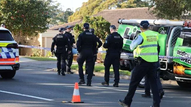 Gunman on Loose After Brazen Sydney Bloodshed