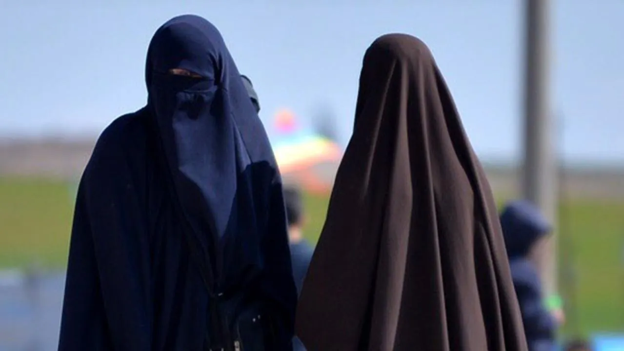 ISIS Fighters to Be Returned to Australia Despite Government Vows - Second Image