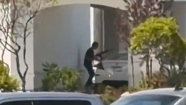 3 Dead in In-N-Out Burger Bloodbath