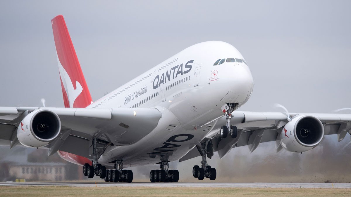 Qantas Passengers Stranded in Johannesburg for 50 Horrific Hours