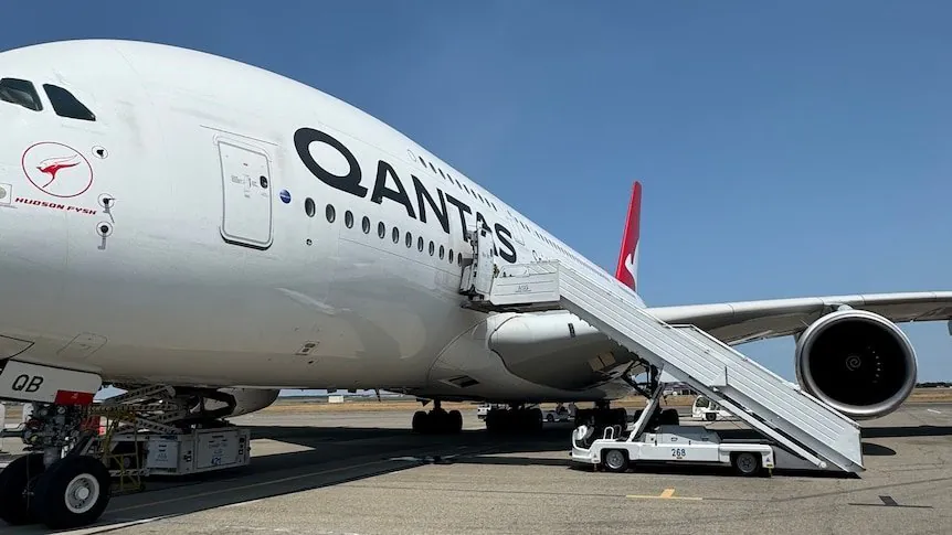  Qantas Passengers Stranded in Johannesburg for 50 Horrific Hours - Second Image