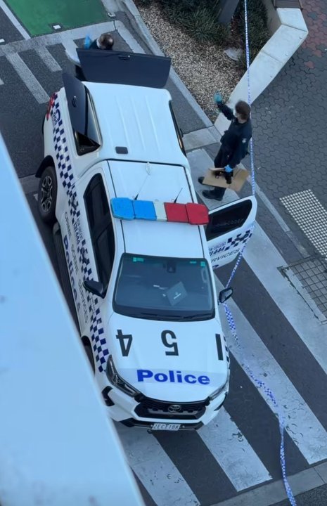 Teen Thugs Brutalize Retail Worker in Melbourne Store