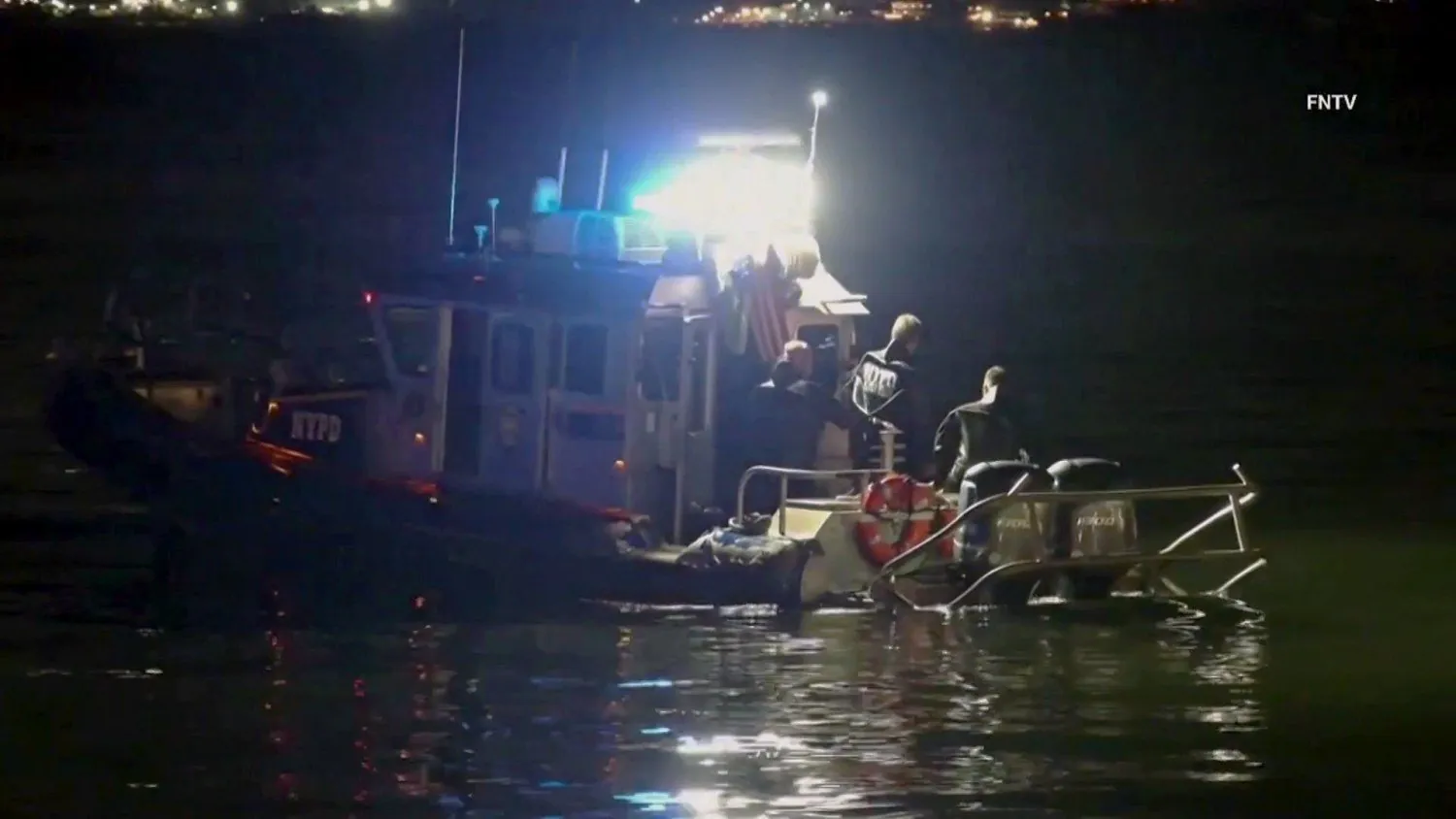 Speedboat Horror Mom and Baby Killed in NY Harbour Crash - Second Image