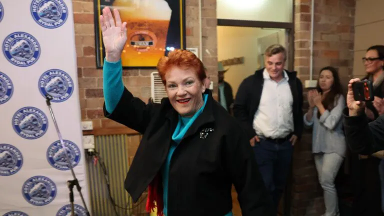 Hanson To Stop Migration ‘We Don’t Need No Uber Drivers’