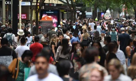Melbourne Overwhelmed Nine in Ten New Residents Born Overseas