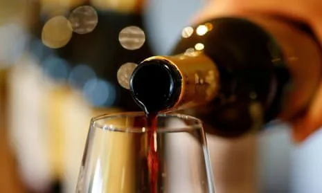 Perimenopause Fuels Alarming Rise in Risky Drinking Among Midlife Women