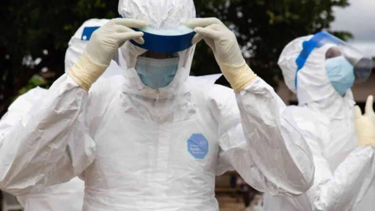 Ebola Pandemic Spreads as Crisis Claims 2,200 Lives