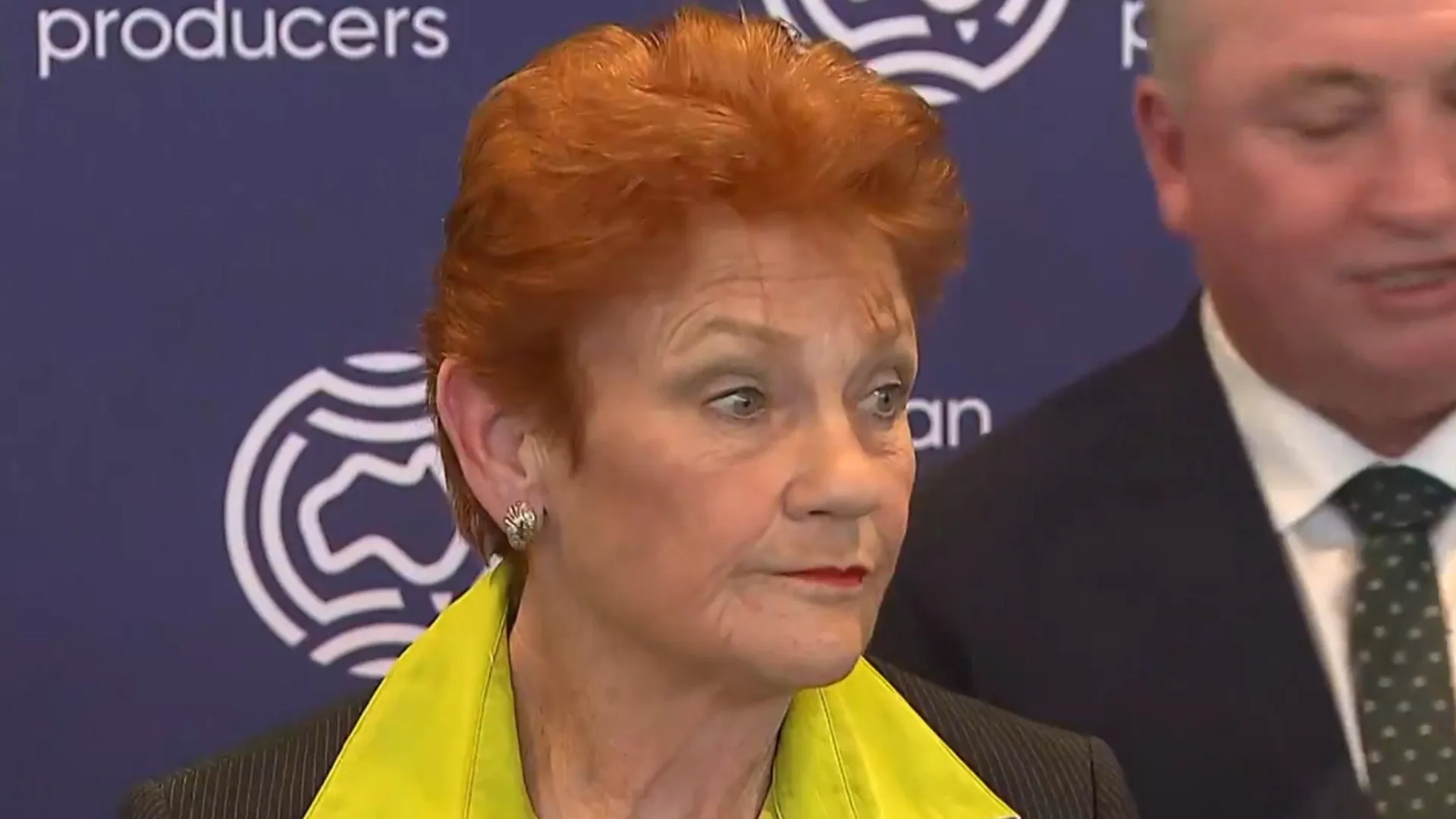 Hanson's $900-a-Night Hotel Scandal Exposed - Second Image