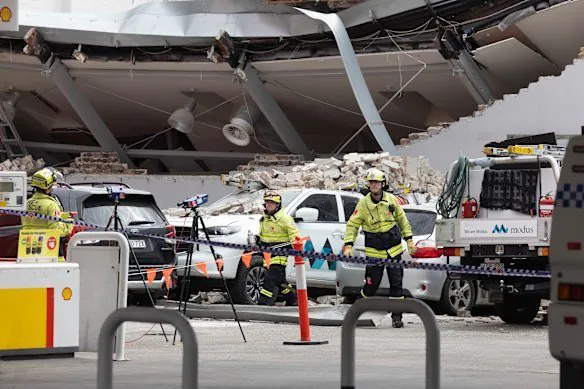 Sydney Building Collapse Horror Two Men Fight for Life - Second Image