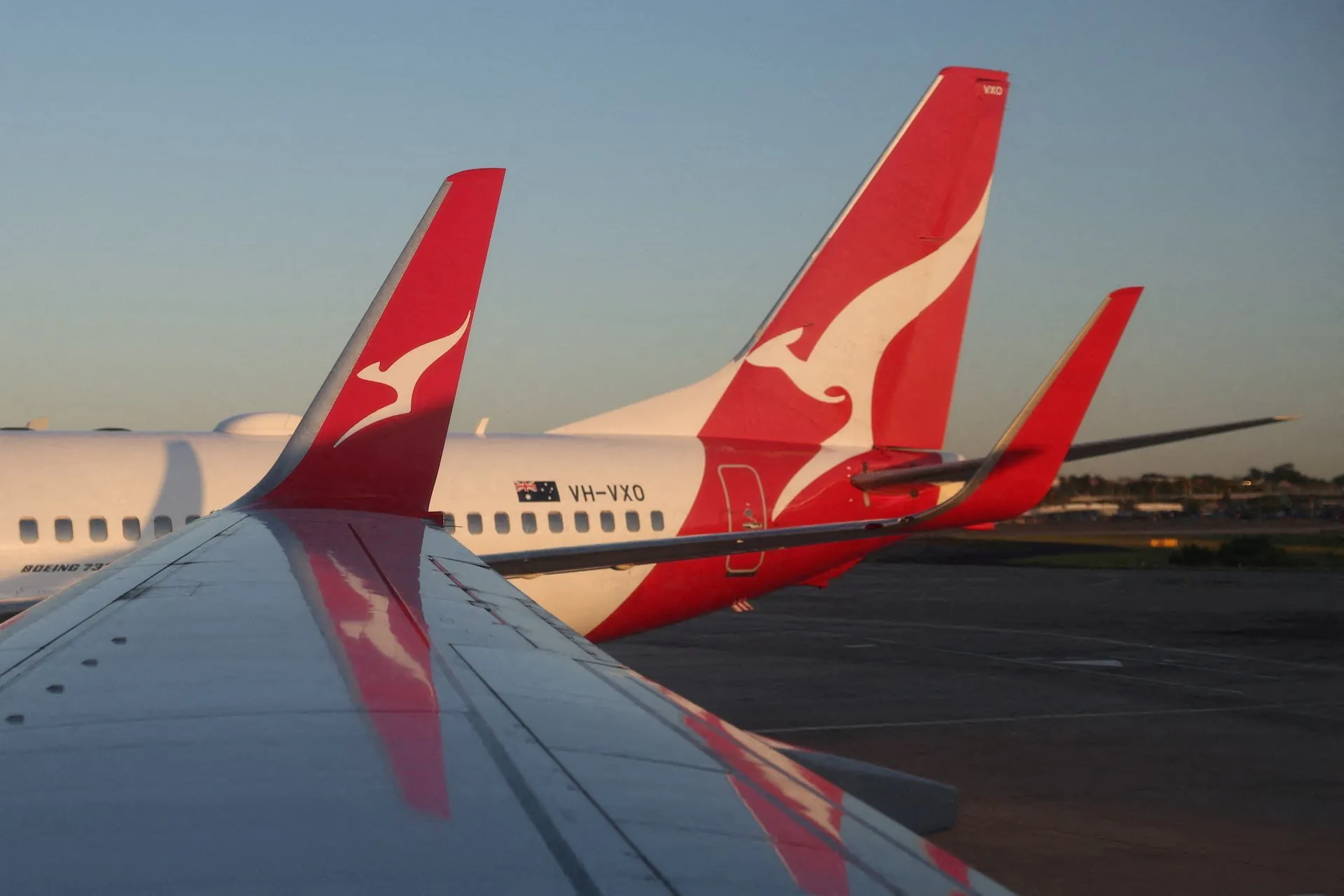 Sydney Airport Safety Crisis Qantas Flight Narrowly Avoids Disaster in Taxiway Chaos - Second Image