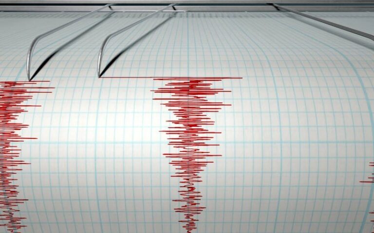 Indonesia Rocked by Deadly 7.7-Magnitude Earthquake