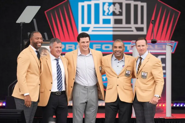 NFL Legend Reveals Shocking Dementia Diagnosis