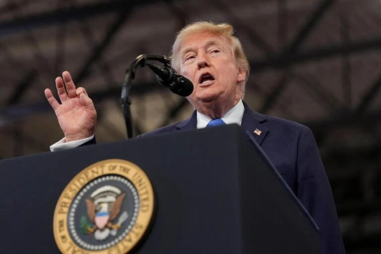 TRUMP SEIZES STRAIT OF HORMUZ IN SHOCKING POWER PLAY
