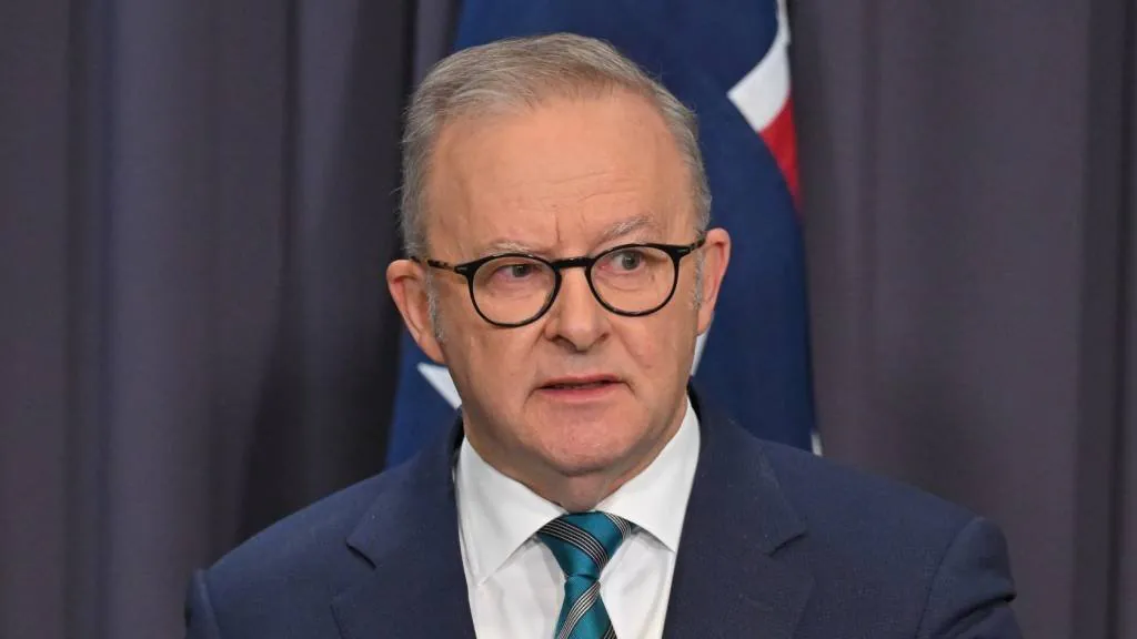 Premiers Rebel Against Feds in Sydney Showdown